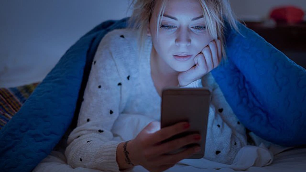 أضرار السهر وقلة النوم